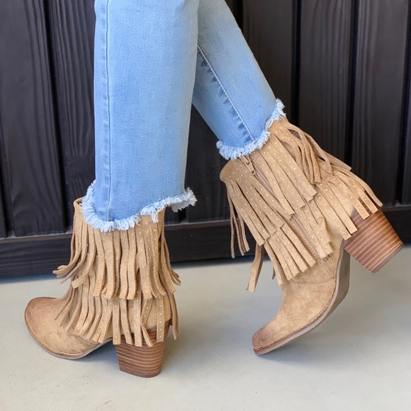 NIB Leather Tan Western Fringe Stud Stitched Boot - Picture 7 of 8